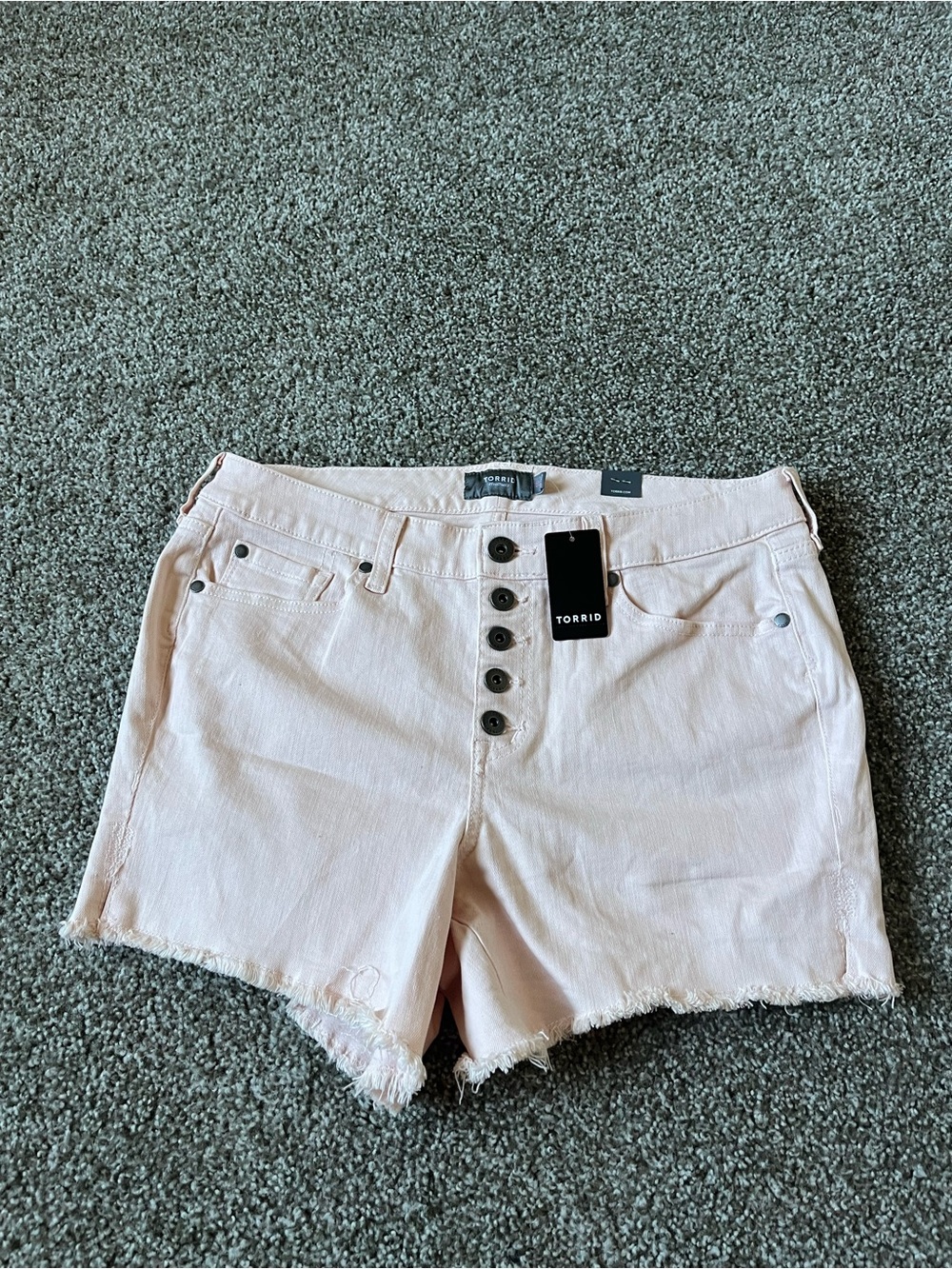 Torrid Pale Pink Button-Front Denim Shorts (10) NWT